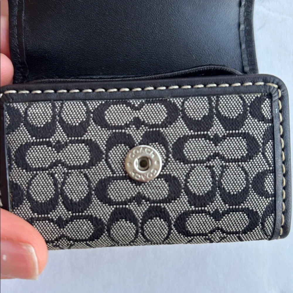 Vintage Coach Signature Black Gray Contact Case Y2K Mini Compact Makeup Stash - Picture 10 of 17